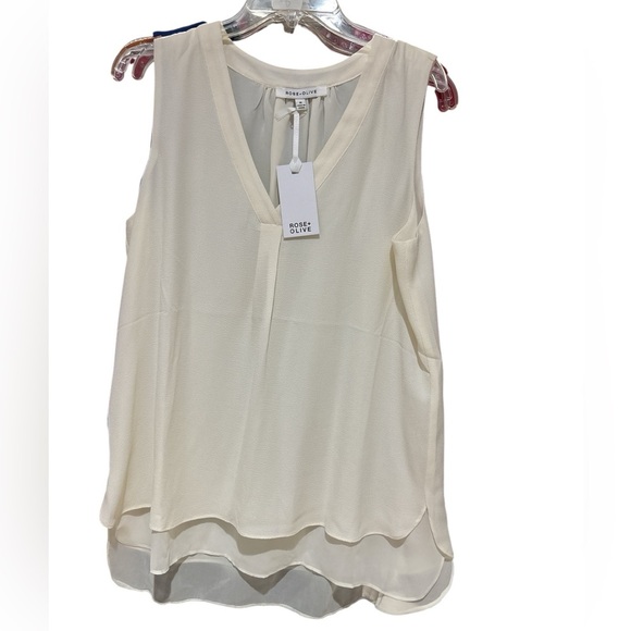 Rose & Olive Ivory V-Neck Sleeveless Top - Picture 1 of 3